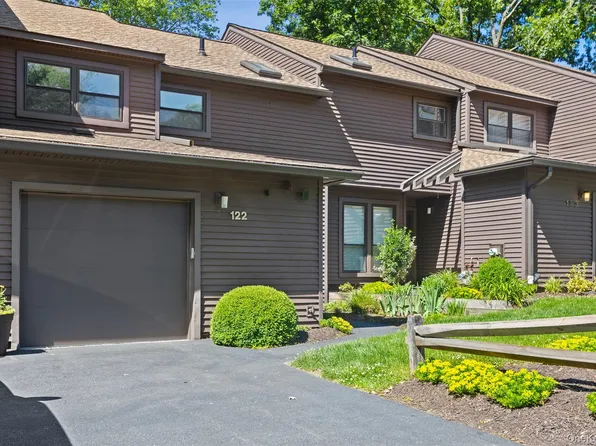 122 Woods Brooke Circle, Ossining, NY 10562