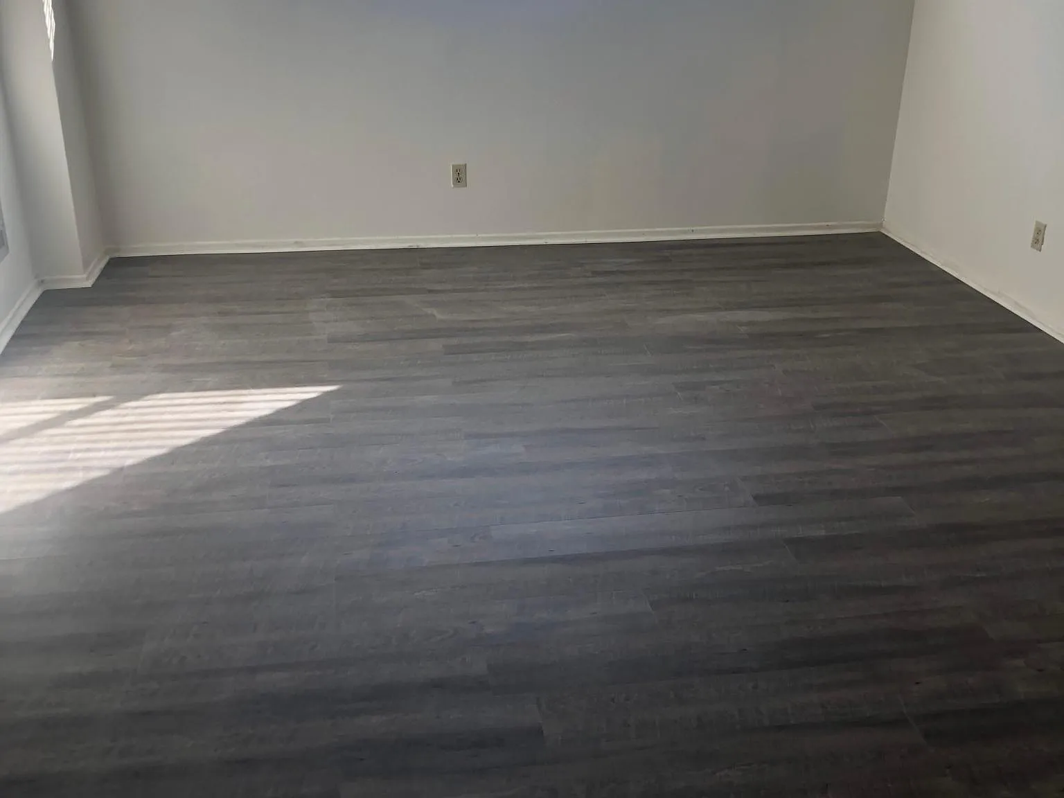 1 bed, 950 sqft, $2,149 — Photo 4
