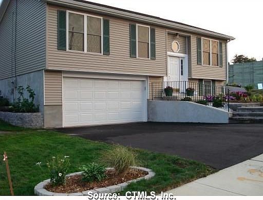 2nd image of 49 Olga Ave
