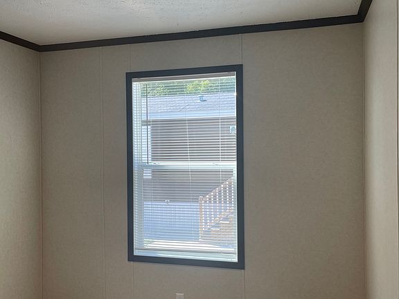 5th image of 9910 Geraldine St #11