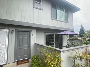200 Ridgetop Dr APT 25, Redding, CA 96003