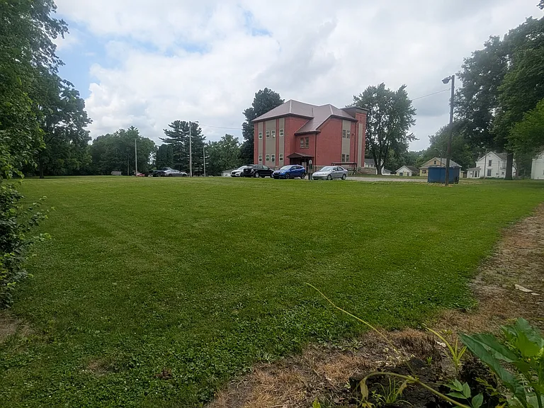 400 N West St #2 — Photo 3