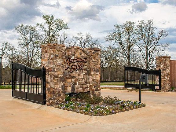 2nd image of 4204 Savannah Hills Ln