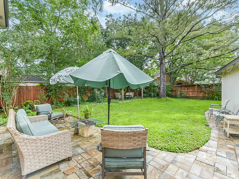 1306 N Gabriel River Cir — Photo 41