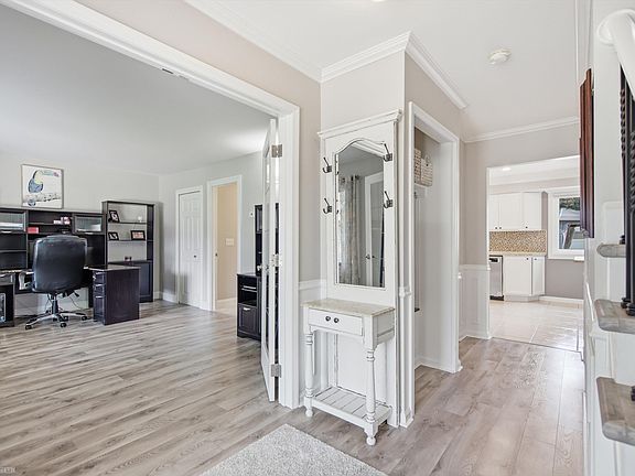 4th image of 46936 Shiloh Way