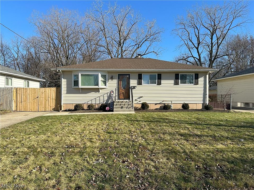 1st image of 6473 Grosse Dr