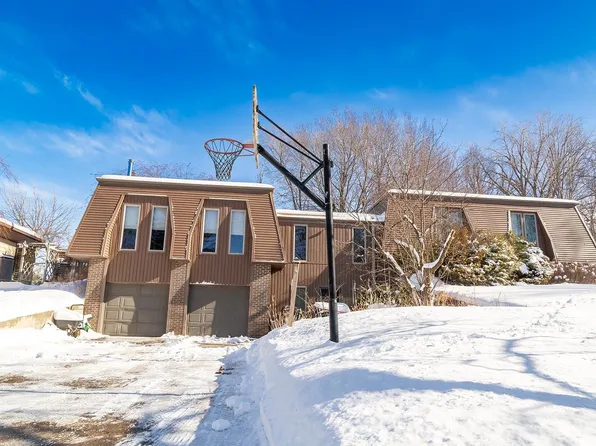 4722 Perry Way, Sioux City, IA 51104