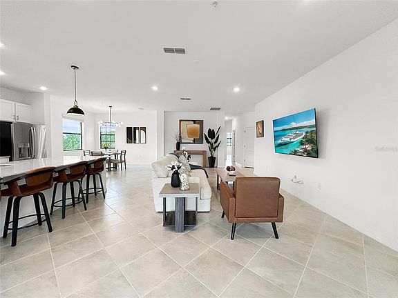 4th image of 5552 Summit Pointe Cir Unit 103