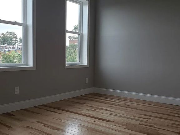 5th image of 2918 Guilford Ave APT 3