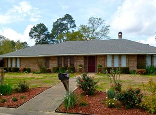 807 Huntindon Rd, Hattiesburg, MS 39402
