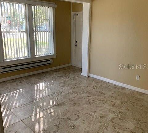 2nd image of 823 Florida Ave