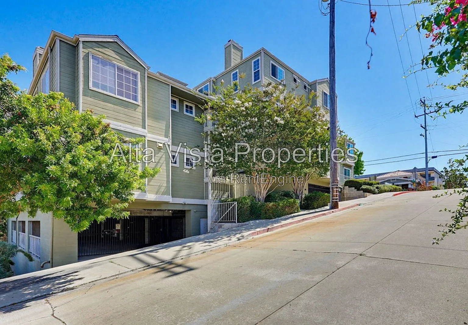 1 bed, 1.0 bath, 831 sqft, $2,595 — Photo 3