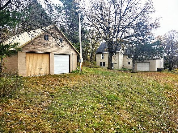 2nd image of 28503 Ottawa Dr