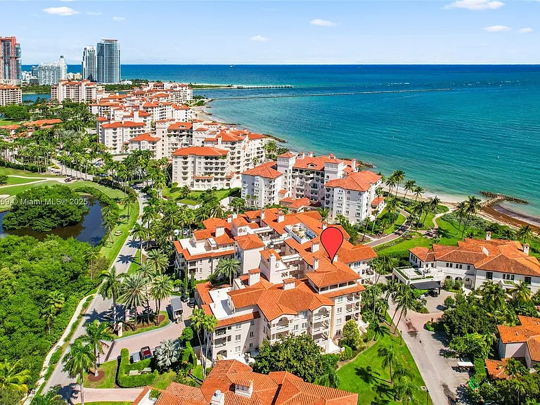 19216 Fisher Island Dr #19216 — Photo 47
