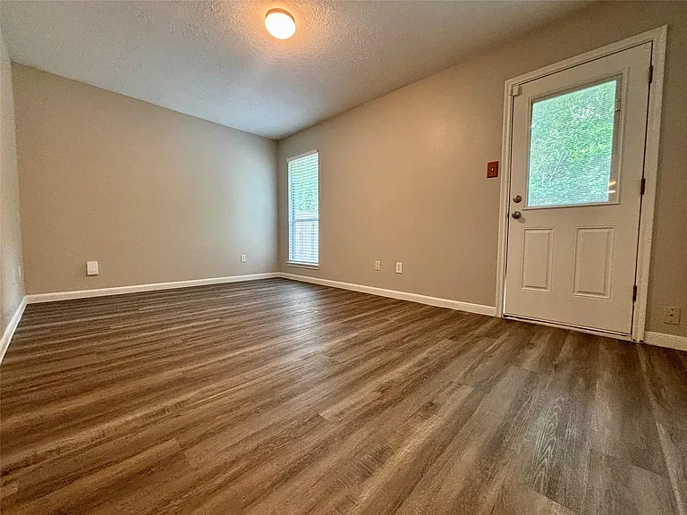 8816 E Buffalo Cir — Photo 11