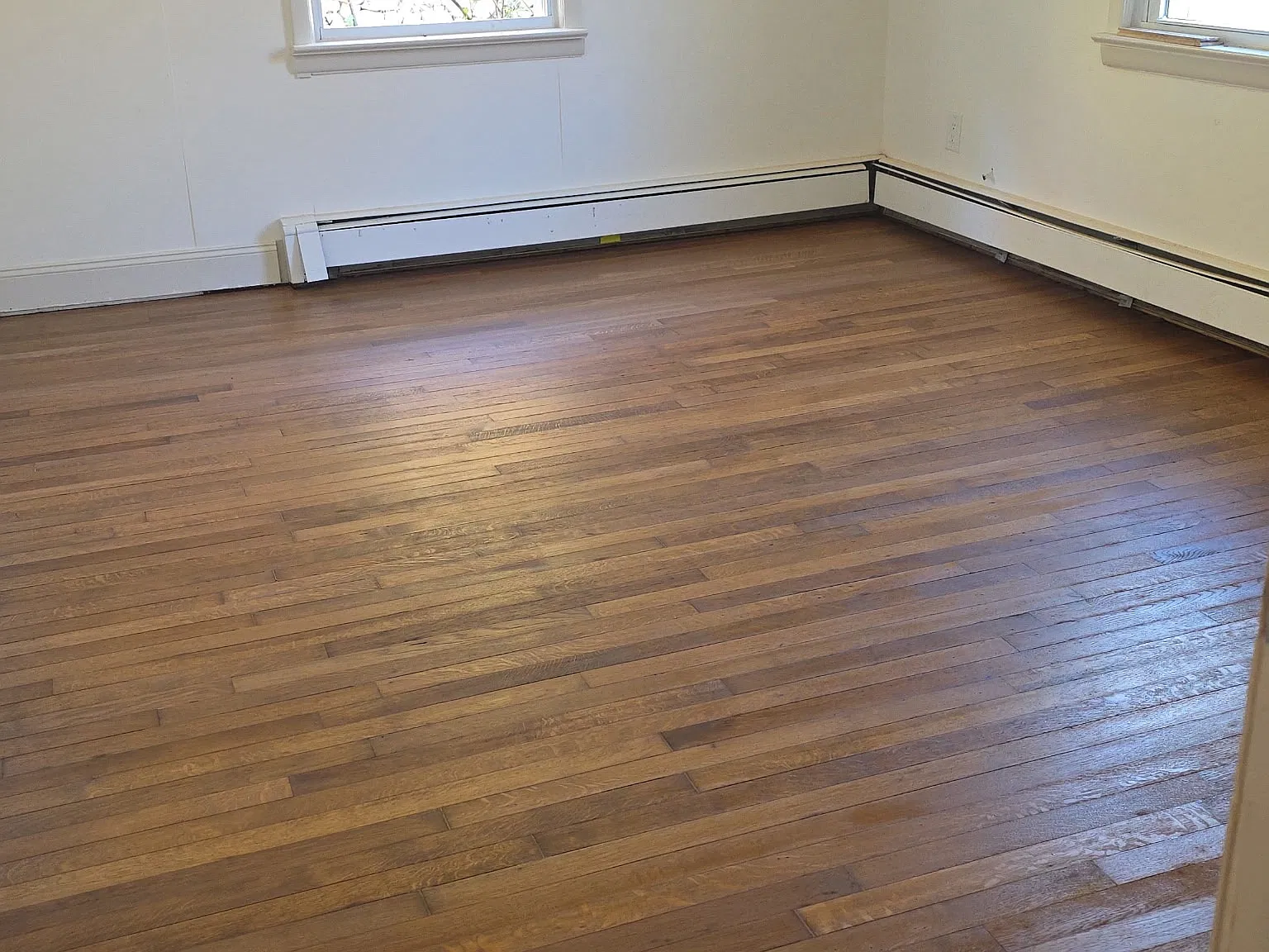 2 bed, 800 sqft, $2,200 — Photo 2
