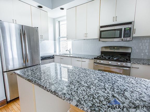 2nd image of 1307 W Eddy St #2424524