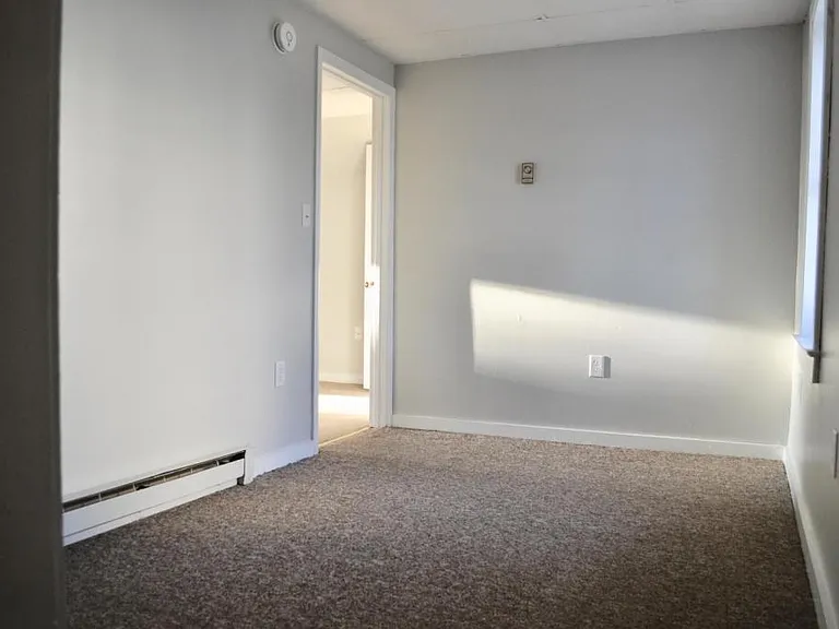 35U at 45 West Main Street — Photo 10