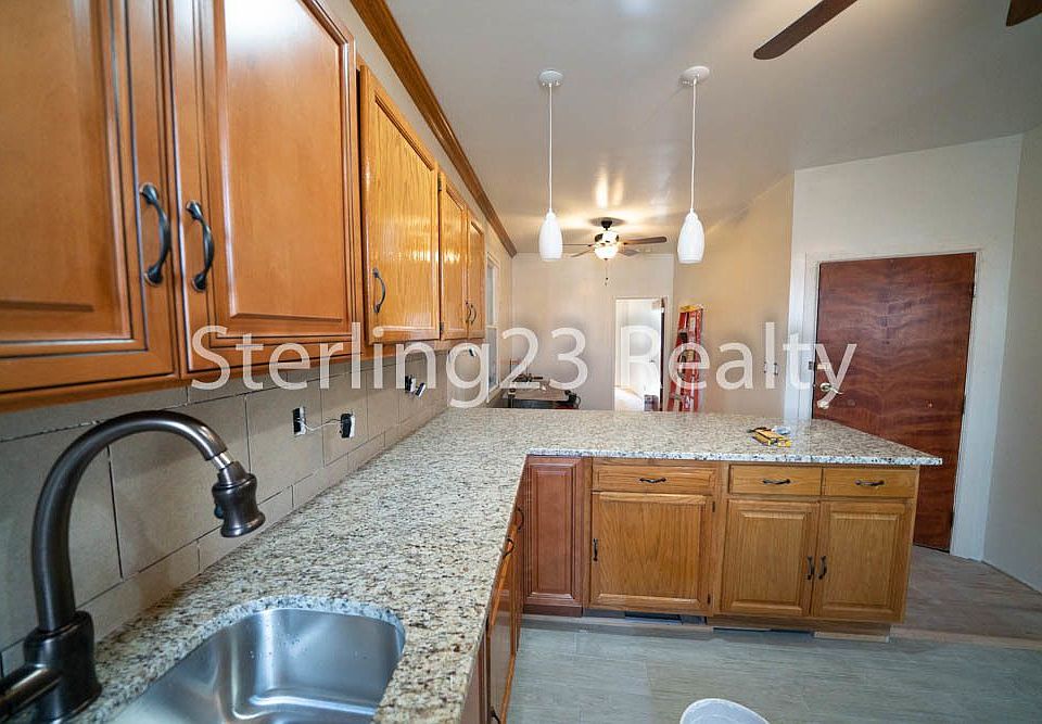 1st image of 3061 23rd St APT 3R