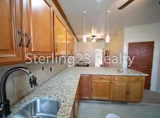3061 23rd St APT 3R, Astoria, NY 11102