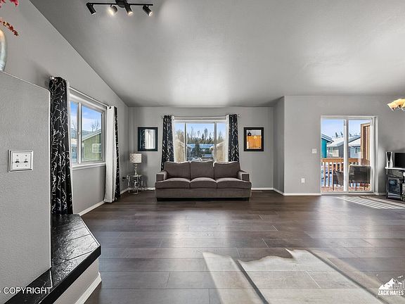 5th image of 7989 Hillshire Ct #39