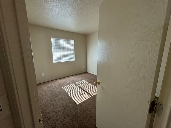 5th image of 4517 Sydney Ln