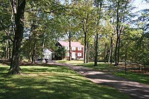 2nd image of 99 Round Hill Dr