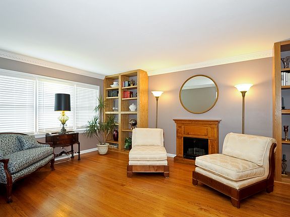 2nd image of 665 Hill Ave