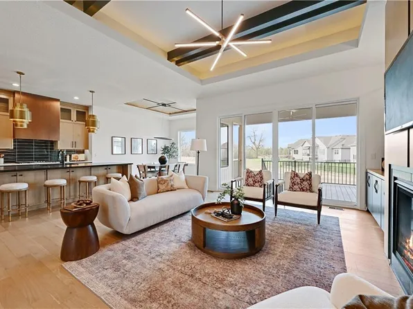 12705 W 174th St, Overland Park, KS 66221