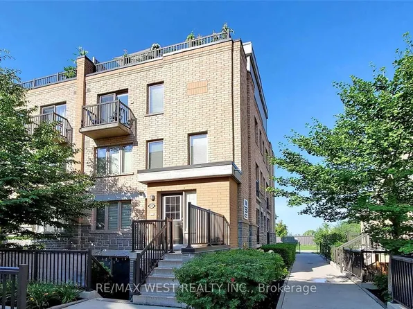 10 Foundry Ave, Toronto, ON