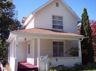 913 Cleveland St, Lansing, MI 48906