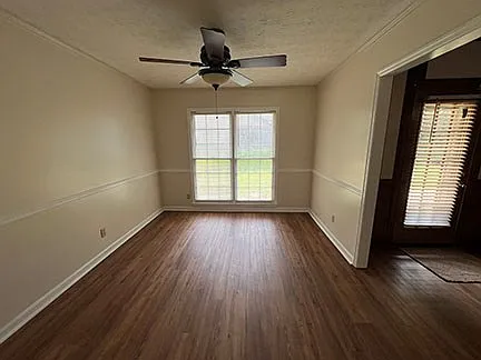 4501 Conisburgh Way — Photo 6