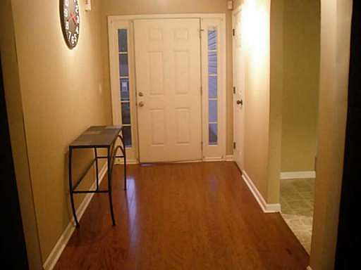 3rd image of 3162 Victoria Place Dr