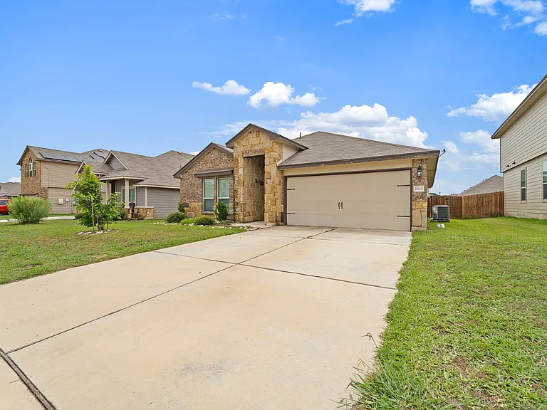 2332 Pintail Loop — Photo 3