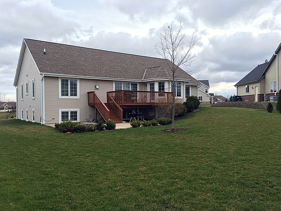 3rd image of 1200 W Glen Crossing Dr
