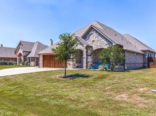 2822 Willow Ridge Cir, Granbury, TX 76049