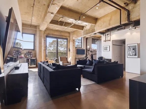 115 W 4th St Unit 301, Long Beach, CA 90802