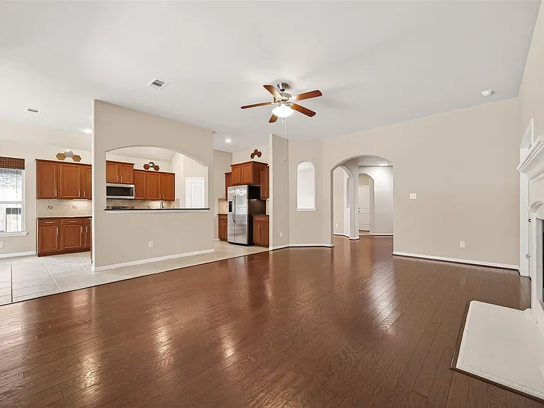 111 Pheasant Run Dr — Photo 14