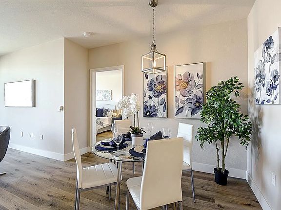 3rd image of 809 Auzerais Ave Unit 305