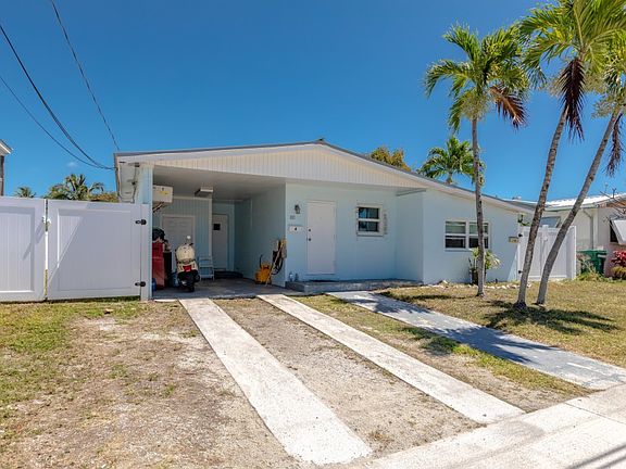 2nd image of 1611 Venetian Dr #102