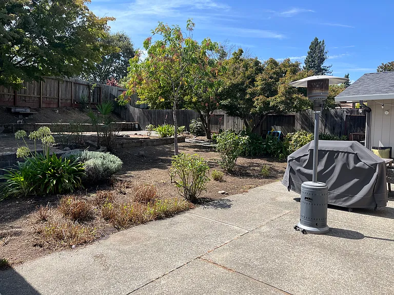 3321 Scenic Dr — Photo 14