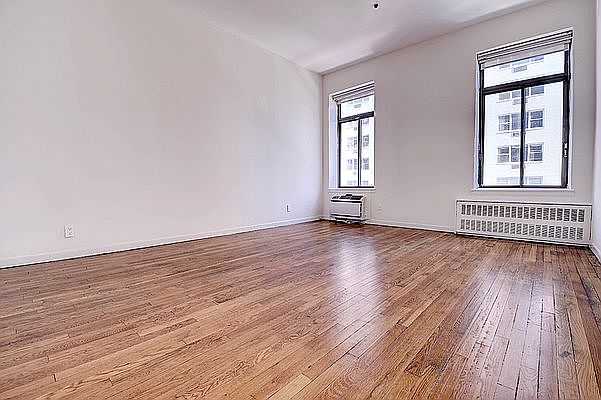 1st image of 131 E 83rd St #4E1