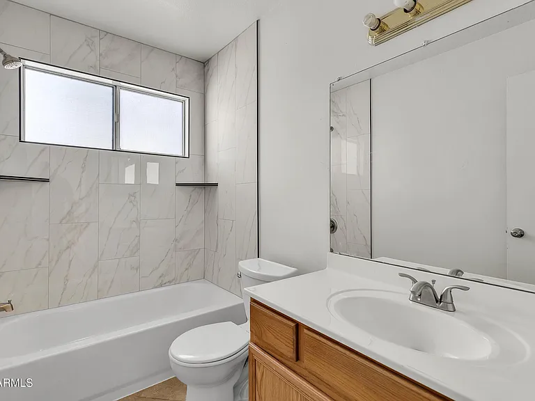 8834 W Purdue Ave — Photo 18