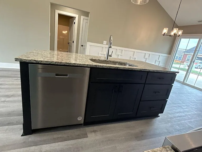2034 Harmony Ln — Photo 6