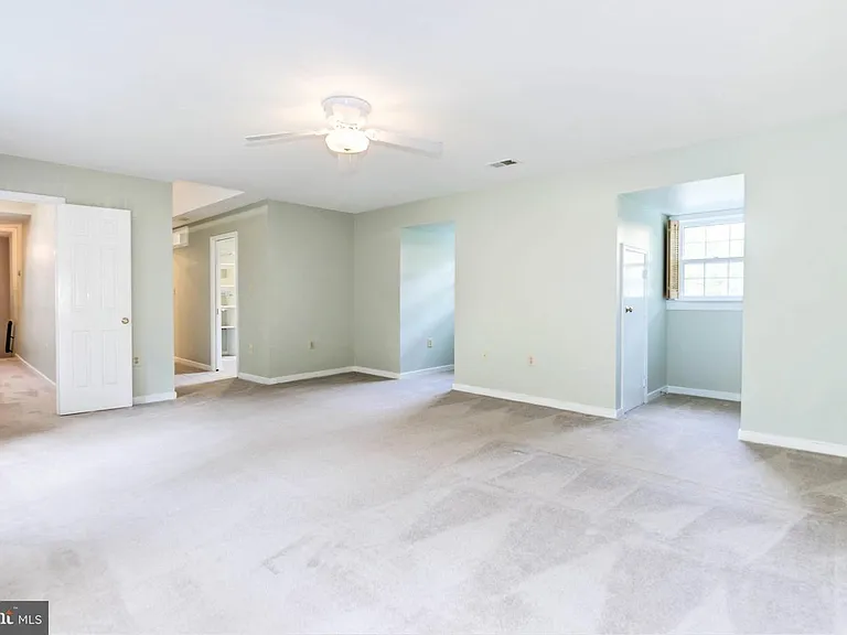 10322 Dunn Meadow Rd — Photo 22