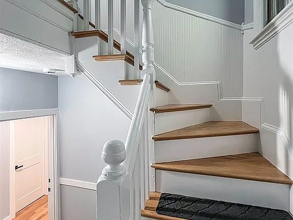 5th image of 22-24 Shelby St #1