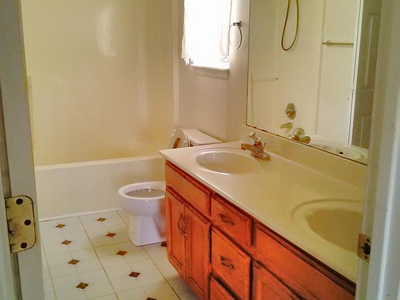 5th image of 1844 Timberline Way