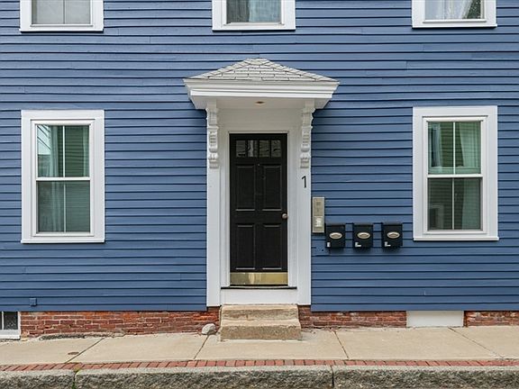 3rd image of 1 Turner St #1