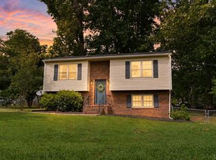 108 Sweeney Cir, Forest, VA 24551