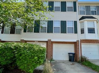 4832 Heron Neck Ln, Fairfax, VA 22033